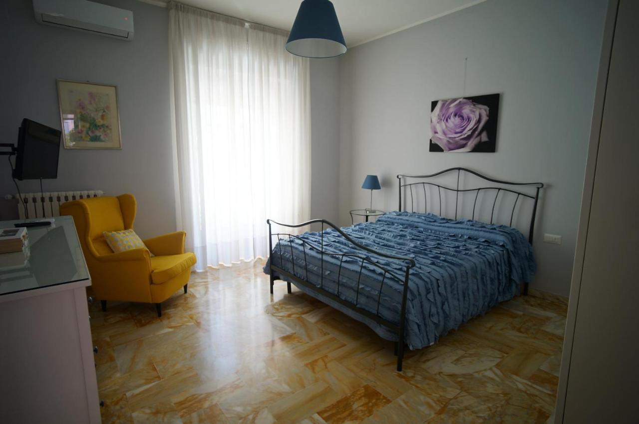 B&B Nonna Misia ซาแลร์โน ภายนอก รูปภาพ